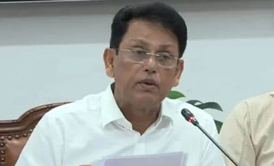 শিক্ষামন্ত্রী