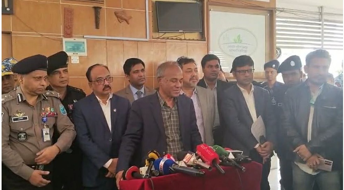 স্বরাষ্ট্র উপদেষ্টা লে. জেনারেল (অব) জাহাঙ্গীর আলম।