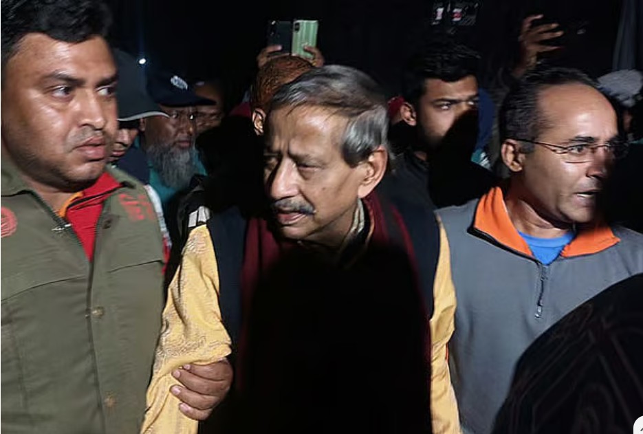 ৩০ জানুয়ারি সাবেক মন্ত্রী নুরুজ্জামান আহমেদ রংপুর নগরের সেন্ট্রাল সড়ক এলাকায় গ্রেপ্তার হন