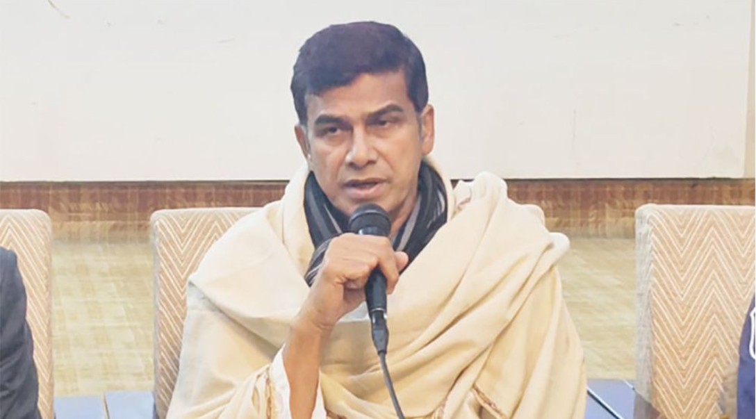 পানি সম্পদ মন্ত্রণালয়ের প্রতিমন্ত্রী ফরহাদ হোসেন আজাদ 